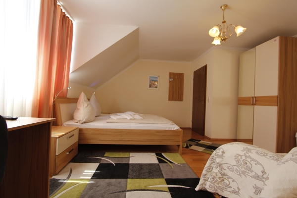 Hotel Adria-Stuben (Urbar)